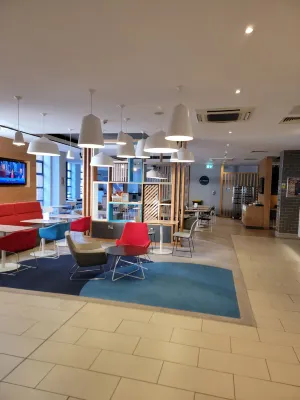 Holiday Inn Express Belfast City Espaces publics Photos