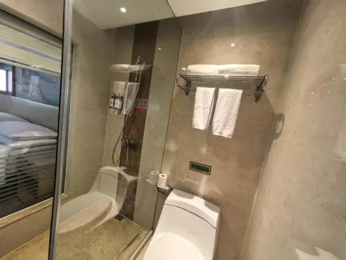 Vienna Hotel (Lijiang Old Town) Rooms Photos