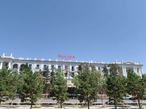 Ramada by Wyndham Astana Exterior Photos