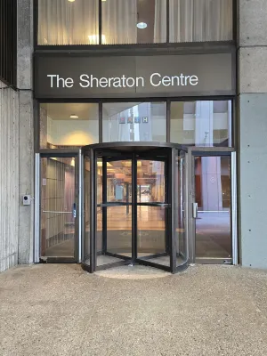 Sheraton Centre Toronto Hotel Exterior Photos