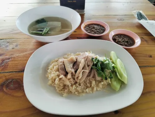 Khon Kaen Ruenrom Hotel Dining Photos