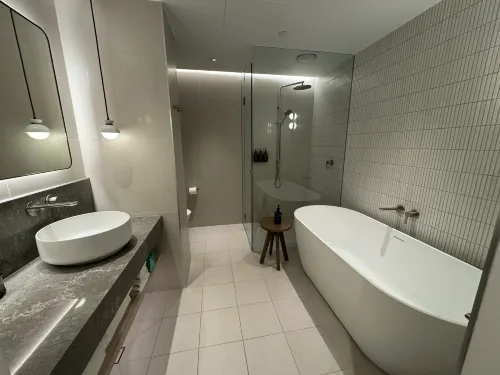 Rydges Melbourne an EVT hotel Rooms Photos