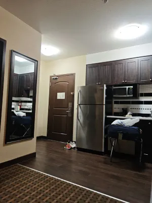Best Western Pacific Inn Photos