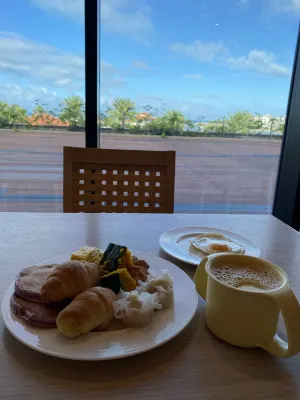 Hilton Okinawa Chatan Resort Dining Photos
