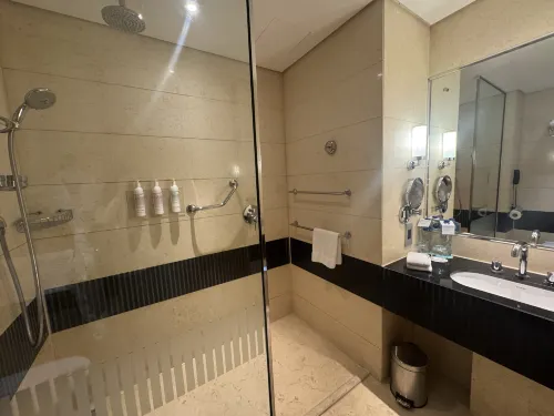 Le Meridien Cairo Airport Rooms Photos