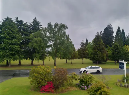 Parklands Motel & Apartments Te Anau Near Hotel Photos