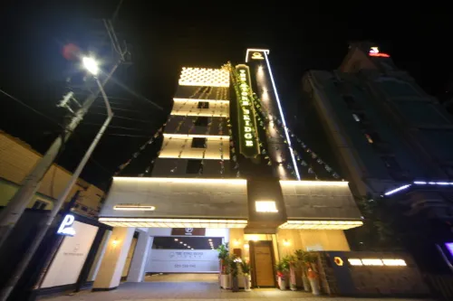 The Stone Bridge Hotel Sasang Exterior Photos