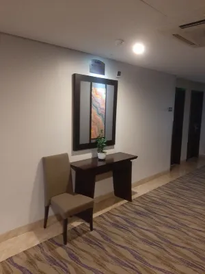 ASTON Imperial Bekasi Hotel & Conference Center Photos