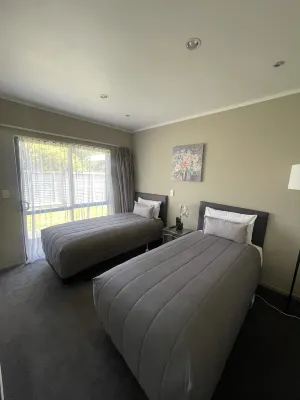 Ashbrook Motel Taupo Rooms Photos