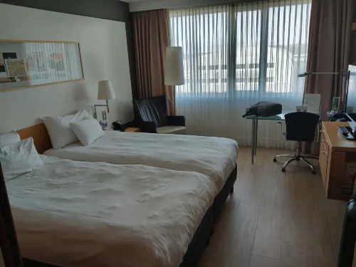 HOTELUX Amsterdam Airport Hotel Chambres Photos
