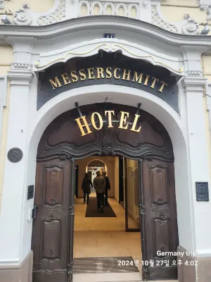 Altstadthotel Messerschmitt Exterior Photos
