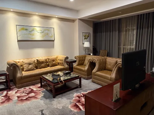 Wanfeng Grand Hotel Photos
