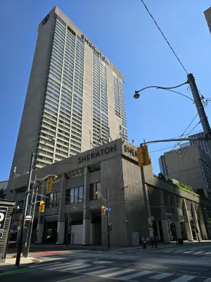 Sheraton Centre Toronto Hotel Exterior Photos