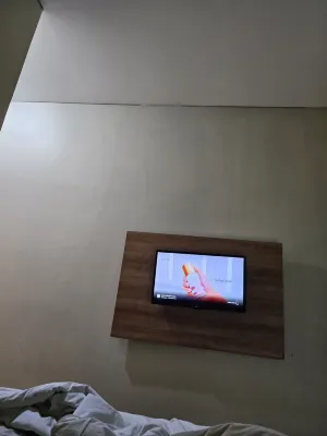 LeGreen Suite Kuningan Photos