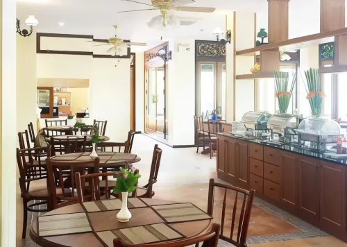 I Boutique Hotel Dining Photos