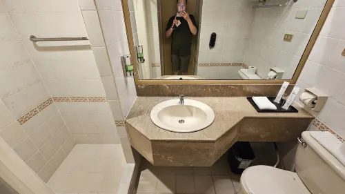 Executive Hotel Rooms Photos