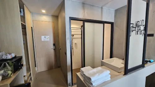 B2 South Pattaya Premier Hotel Номера Photos