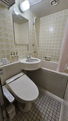 Shinjuku Urban Hotel Zimmer Photos