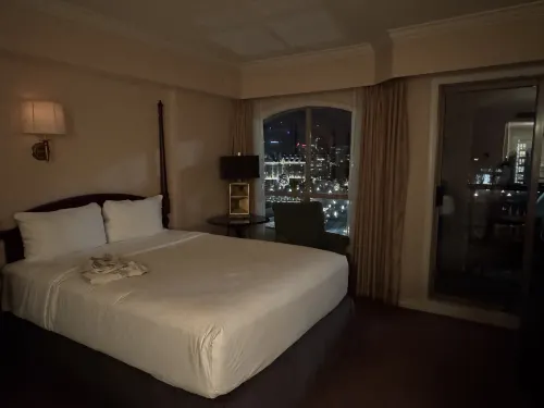 Hotel Grand Pacific Rooms Photos