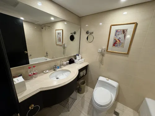 Celebrity International Grand Hotel Chambres Photos