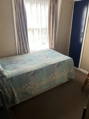 Mitre House Hotel Rooms Photos