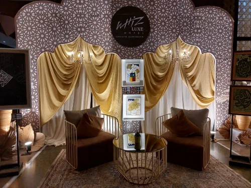 Whiz Luxe Hotel Spazio Surabaya Area Publik Photos