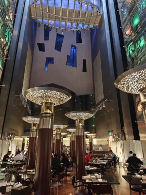 Fairmont Dubai Restauration Photos