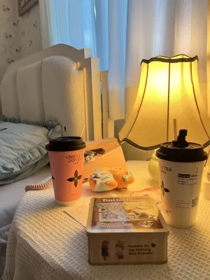 Kitsch Hotel Rooms Photos
