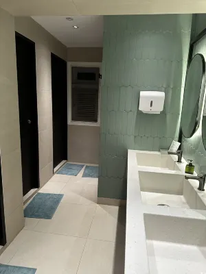 Jyu Capsule Hotel Rooms Photos
