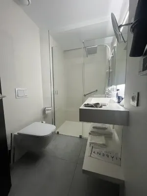 Hotel Liabeny Rooms Photos