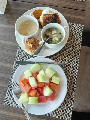 Novotel Jakarta Gajah Mada Makanan Photos