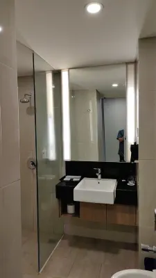 Swiss-Belinn Tunjungan, Surabaya Kamar Photos