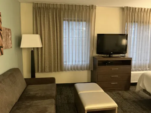 Staybridge Suites Corning Chambres Photos