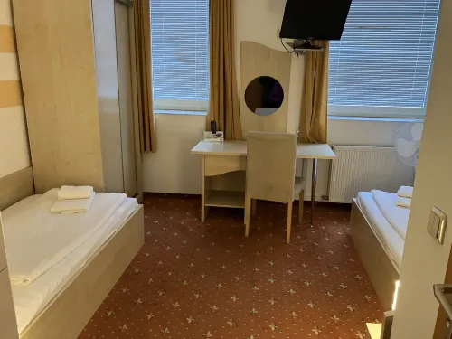 Lenas Donau Hotel Phòng Photos