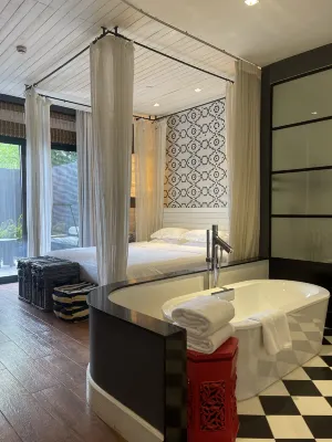 West Bank Oxygen Bar Linshe Rooms Photos