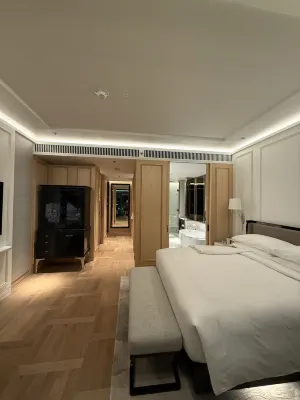 The Ritz-Carlton, Bangkok Chambres Photos
