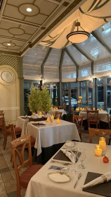 Hotel Monterey Lasoeur Ginza Dining Photos