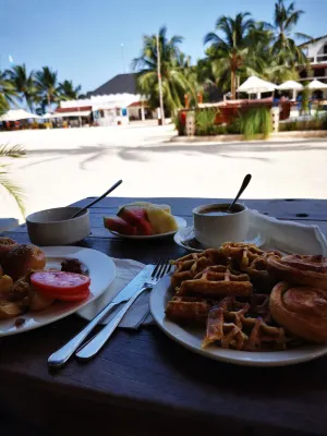 Kendwa Rocks Hotel Restauration Photos