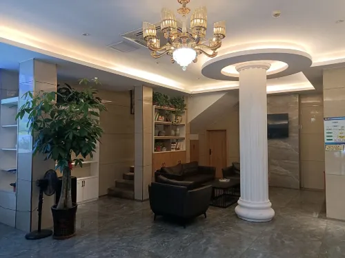 維漓納智能影音酒店（桂林高鐵北站店） 公共區域 Photos