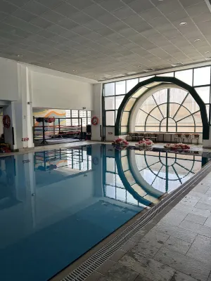Golden Tulip Sharjah Здоровье и отдых Photos