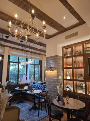 The Hendrick's Hotel Photos