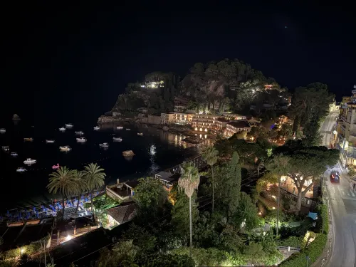 Hotel Baia Azzurra À proximité de l'hôtel Photos