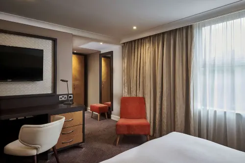 DoubleTree by Hilton London Ealing Rooms Photos