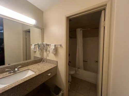 Rodeway Inn Encinitas North Rooms Photos