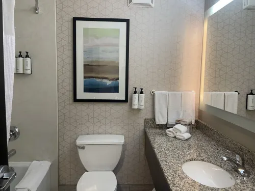 Crowne Plaza Silicon Valley N - Union City Rooms Photos