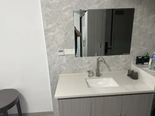 Hongrunxiang Hotel Rooms Photos