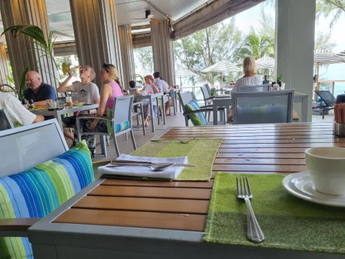 Pullman Phuket Arcadia Naithon Beach تناول الطعام Photos