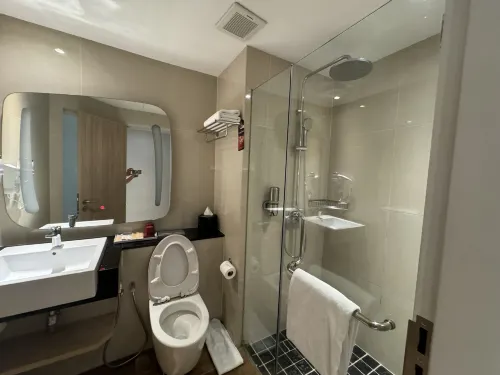 Ibis Kuala Lumpur City Centre Kamar Photos