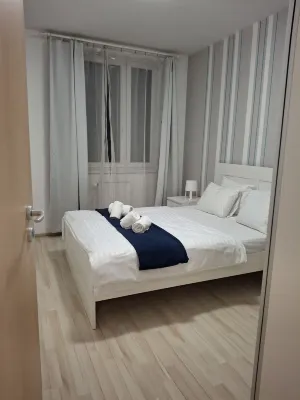 Corvin Center Suites Camere Photos