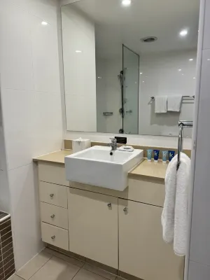 Meriton Suites Kent Street Rooms Photos